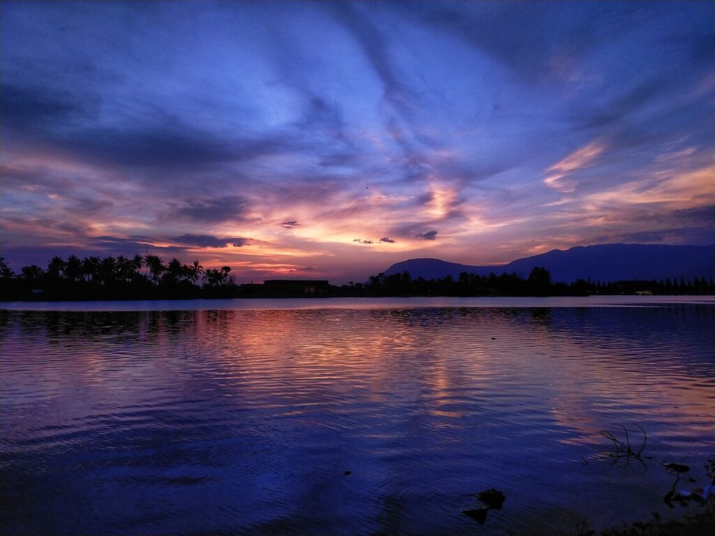 sunset at Preaek Tuek Chhu river, Kampot