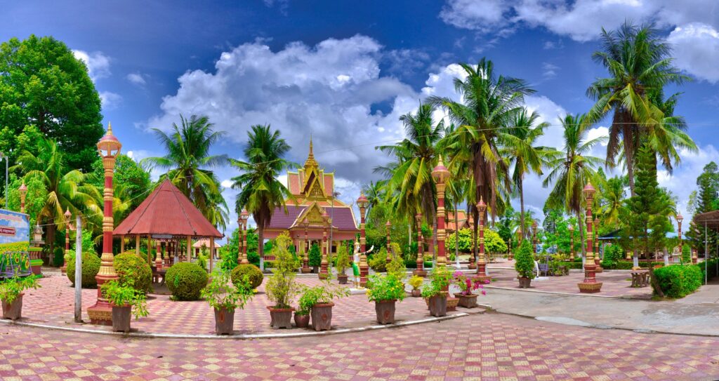 Koh Anloung Kbal Kaoh Anlong Chen Pagoda